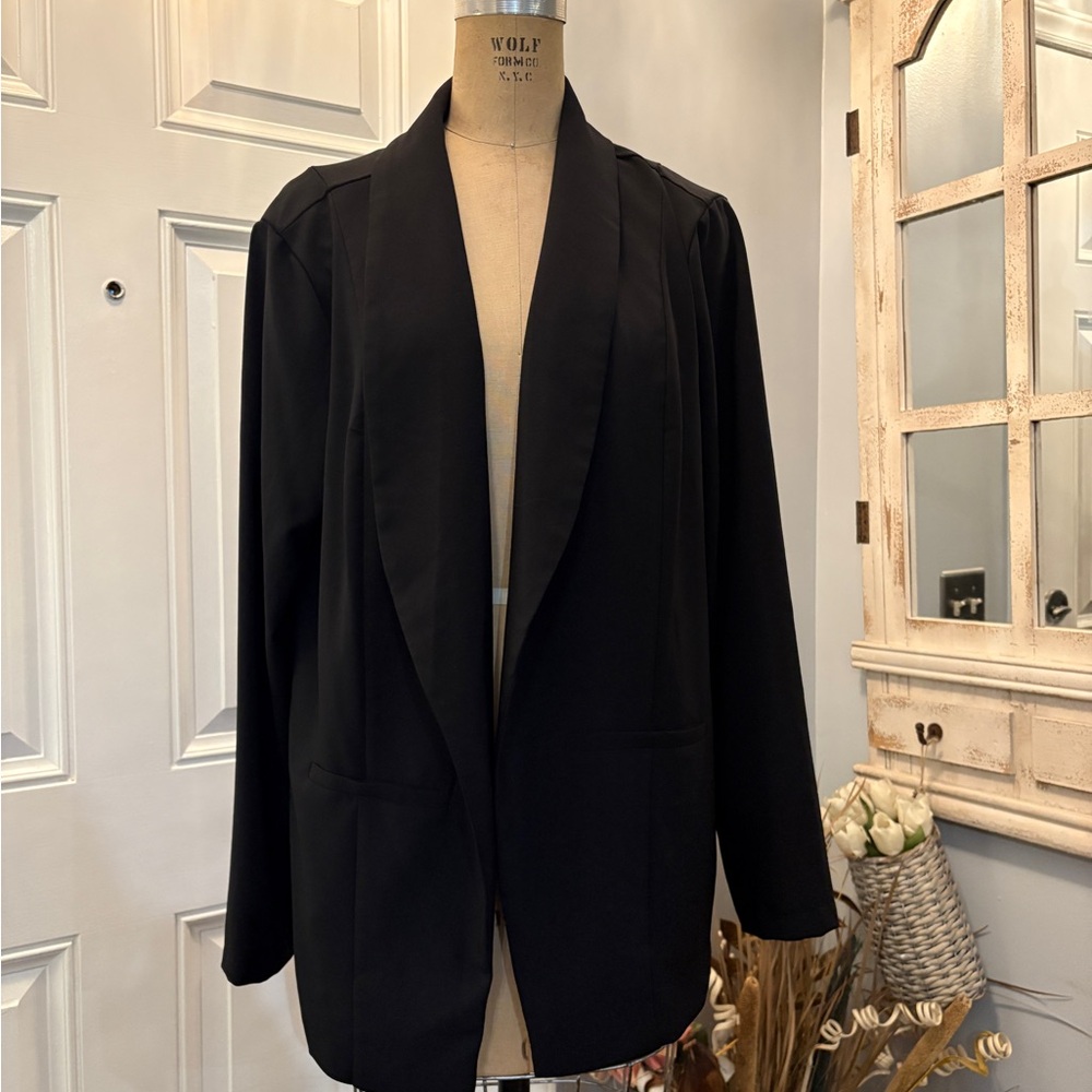 Torrid Classic Black Women's Blazer 0 Elegant Sophisticated Chic‎ BaseLayer